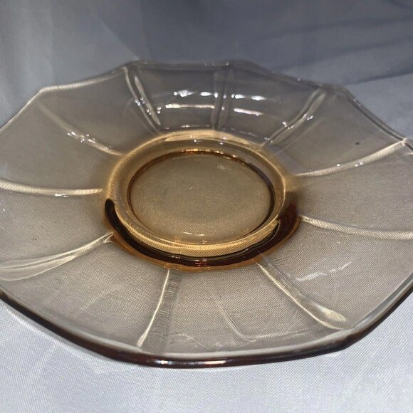 Vintage Cambridge Decagon 8 Amber Glass Cups & Saucers Signed Home Decor Tea - Picture 6 of 15